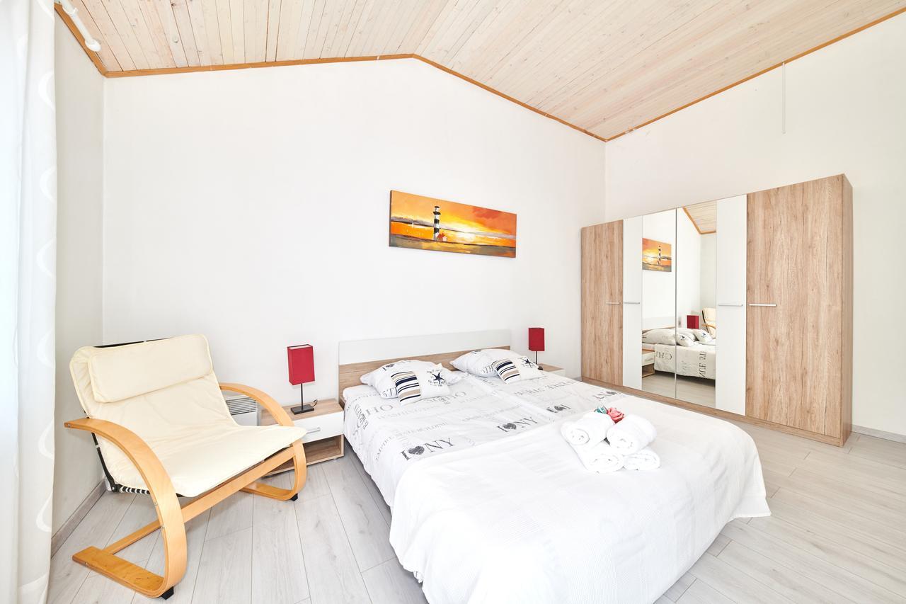 Apartments Gvarda 우마그 외부 사진