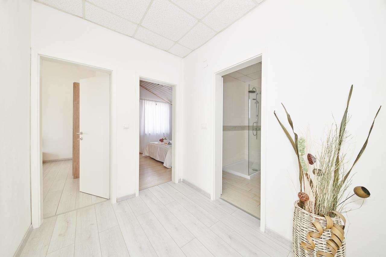 Apartments Gvarda 우마그 외부 사진
